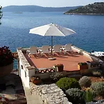 Sol Nyaraló Vinišće