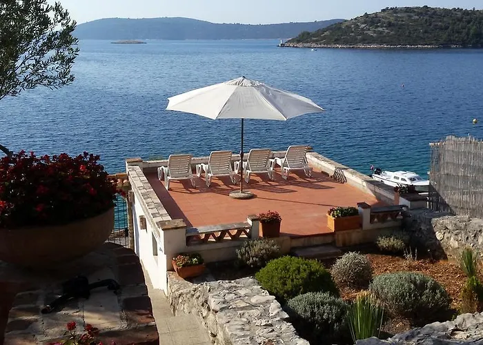 Sol بيت للعطل Vinišće