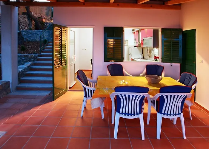 بيت للعطل Sol